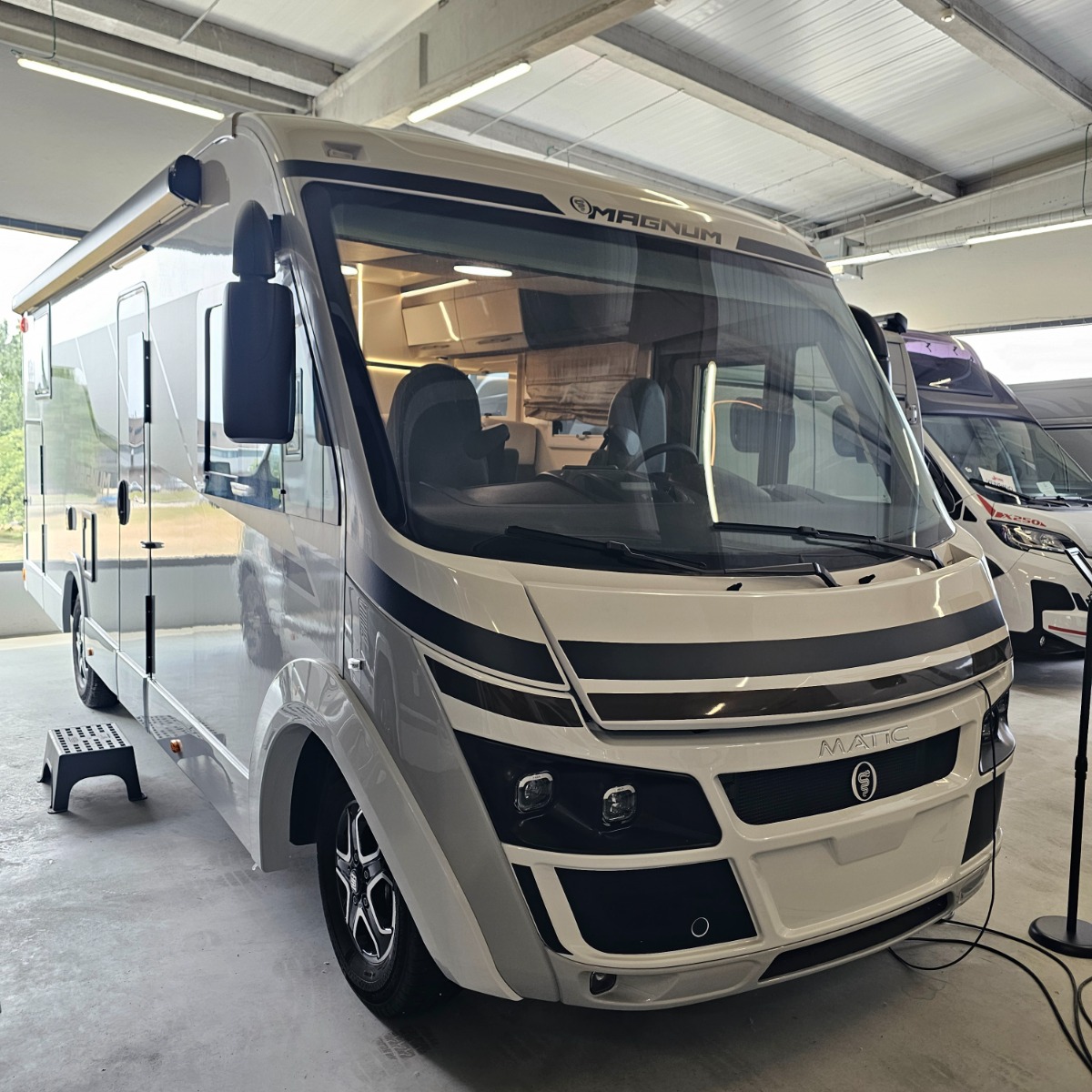 Autocaravana Elnagh – Magnum 530