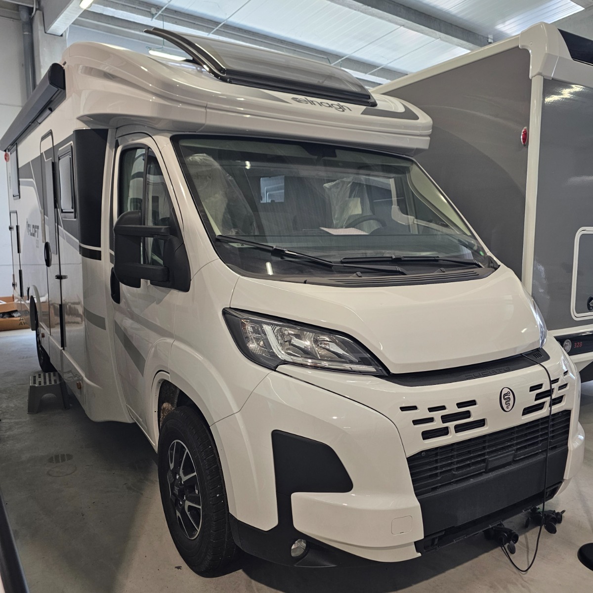 Autocaravana Elnagh – T-Loft 532