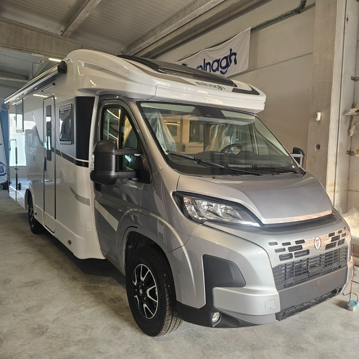 Autocaravana Elnagh – T-Loft 582 2027